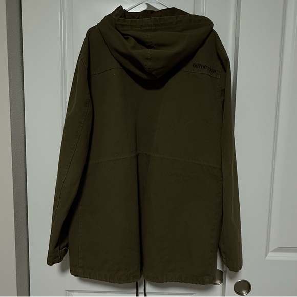 Lurking Class by Sketchy Tank
Military Field Jacket Men’s XL - Picture 2 of 9
